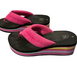 No Boundaries Pink Rainbow Platform Flip Flop Sandals Sz 6 Comfy